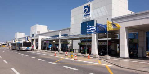 שדה התעופה באתונה