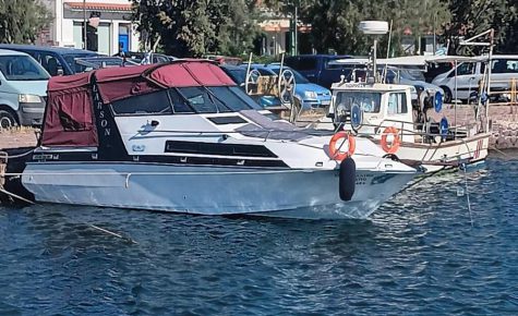 Relaxing stay a cozy yacht on the island of Lesbos