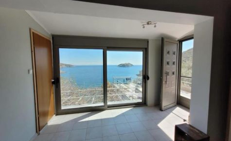 Ligonari sea view apartment