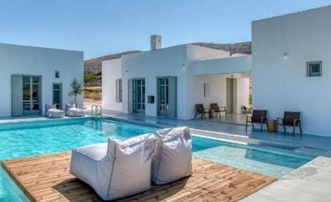 Lil Paros Luxury suites