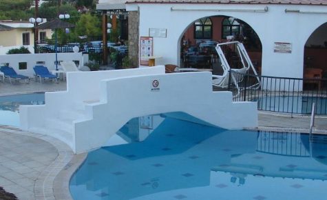 Apostolis Hotel Apartments