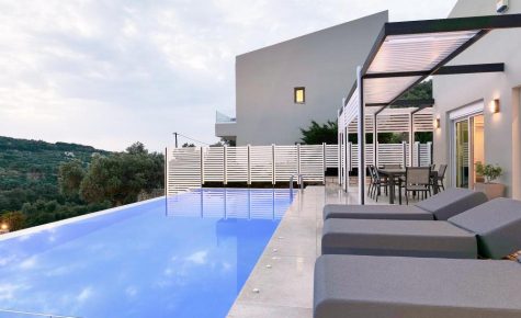 Moly - Luxury Villa with Heated Private Pool