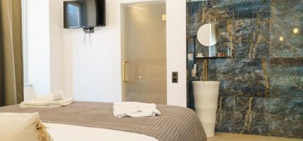 La Vie Hydra Luxury Suites