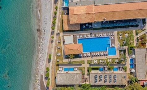 Villa Di Mare Seaside Suites