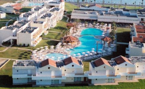 Zorbas Beach Hotel