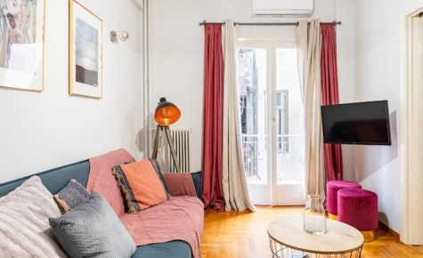 Downtown Cute Apt in the Heart of Plaka (+Netflix)