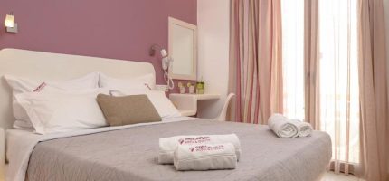 Panormos Hotel and Studios