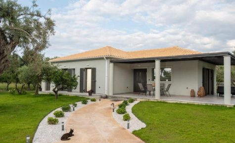 Aerinos private villa