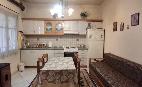 Kaloxori Apartment - Limnothalassa