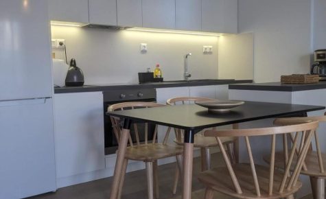 2BR Appartment next to lagoon