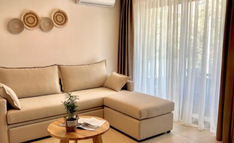 Myraẽ Living
