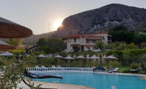 Pacifae Hotel