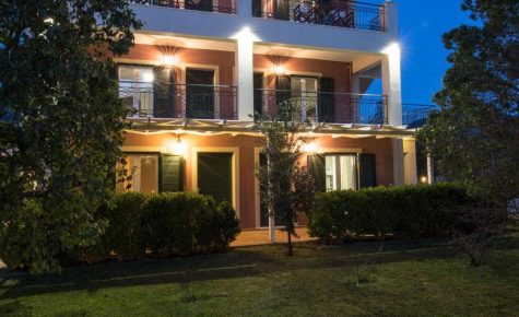 Dina Apartments