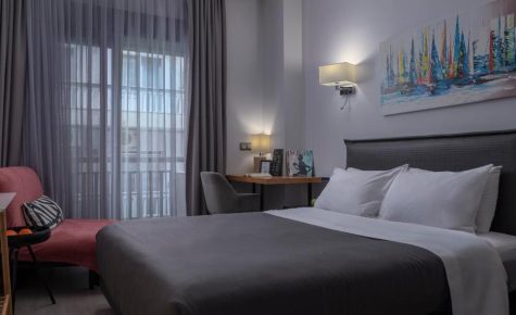 Galleries Elegant Suites