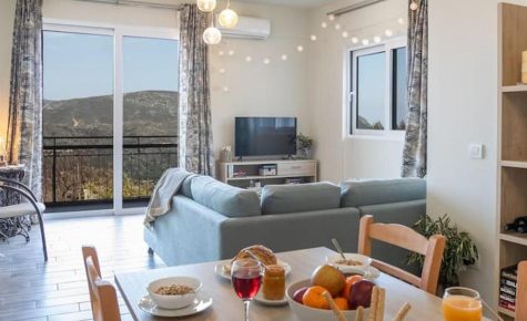 O Palaios Fournos tou Andrea (N) - Petrikata