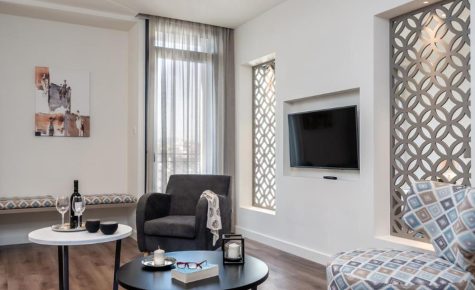 Urban Nest - Suites & Apartments