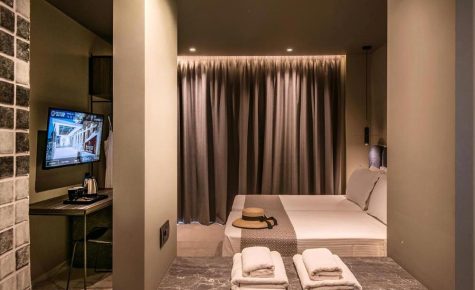 Petousis Hotel & Suites