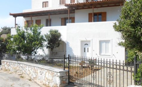 Chrysolithos Kerami Apartments