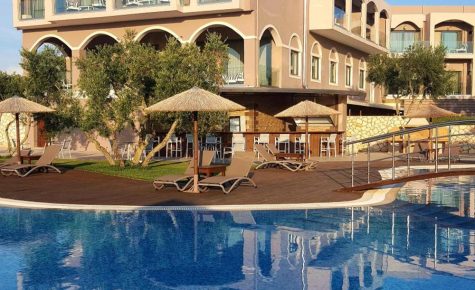 Elegance Luxury Executive Suites - Adults Only