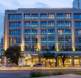 Zeus Essence Wyndham Athens Residence