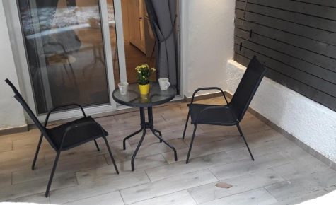 Kolonaki Luxury backyard Studio