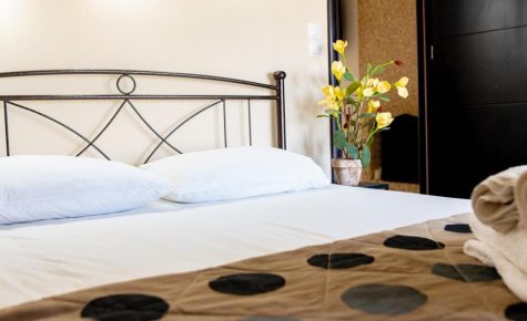 Nikitas Apartments & Loft