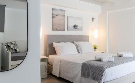 ELEVEN KEYS APARTMENTS