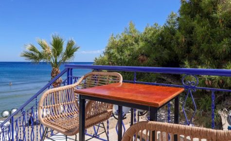 Niko's Beach Suites Νο2