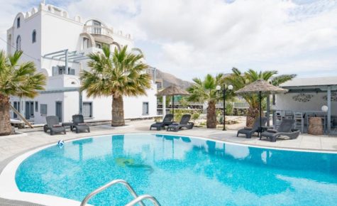 Black Coast Santorini