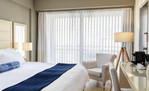 Sea View Cityscape Hotel