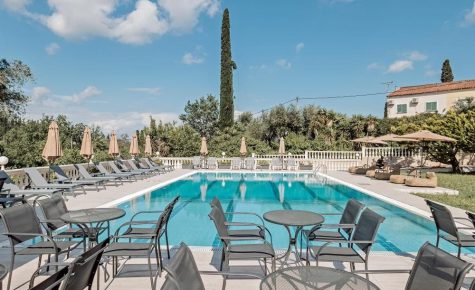 Pelithea Family Aparthotel