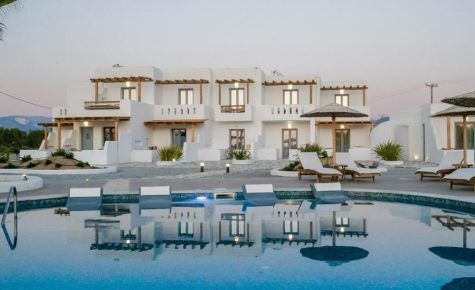 Naxos Finest Hotel & Villas